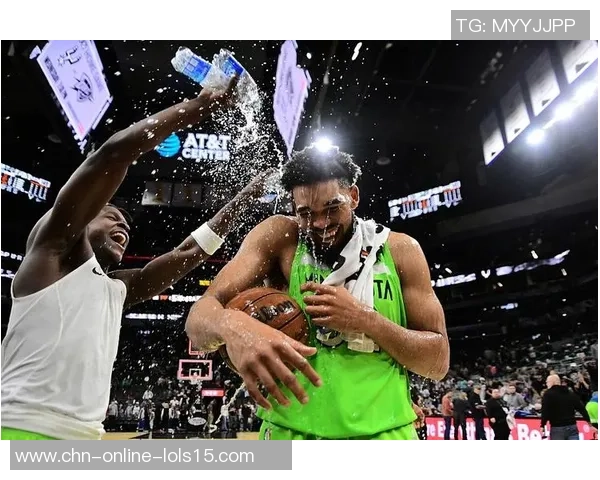 卡尔安东尼唐斯如何在新赛季中引领球队走向辉煌之路